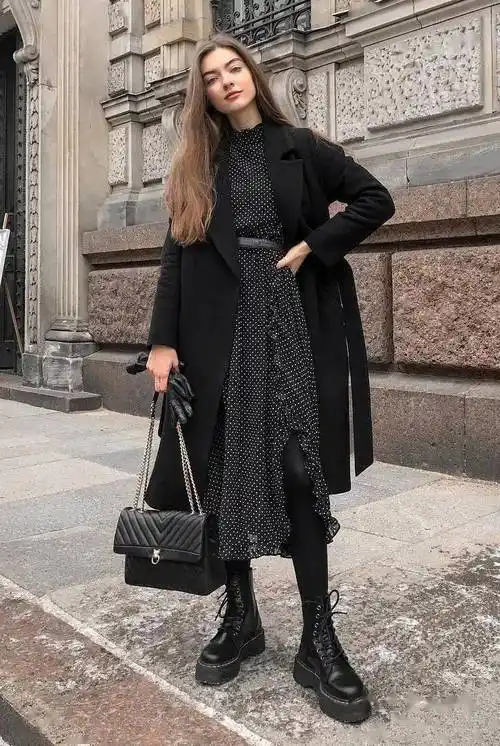 穿搭| 马丁靴 裙子,马丁靴 裤子……可甜可盐,时髦炸了!