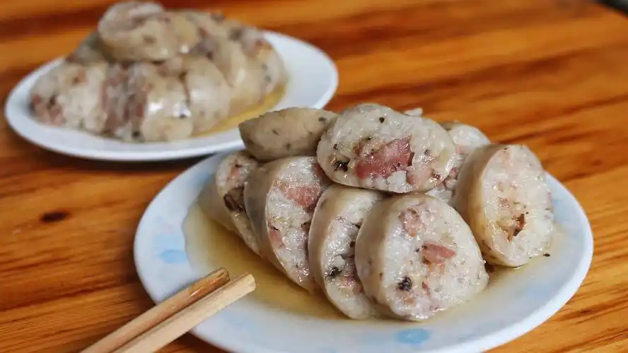 「华坞猪肠胀糯米」