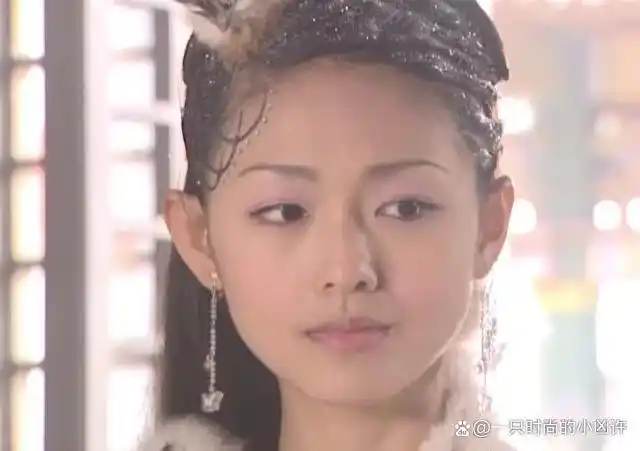 大小s旧照青涩显靓丽颜值巅峰时期的大s真是美到冒泡