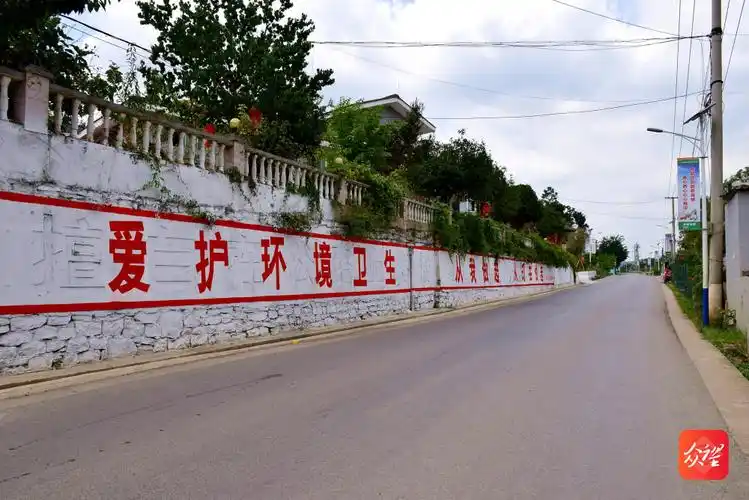 南明区整治农村人居环境绘就美丽乡村新画卷