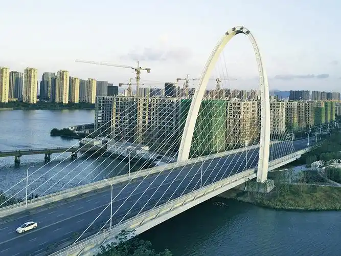 绍兴官渡大桥桥塔液压提升竖转工程-柳州市邱姆预应力机械有限公司