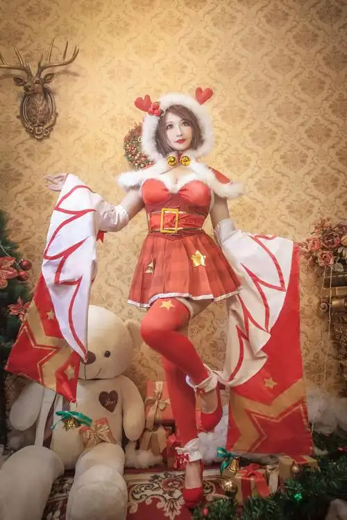 王者荣耀貂蝉圣诞恋歌皮肤cosplay