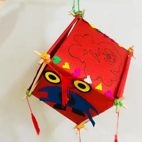 红红灯笼巧巧手——东瓯幼儿园亲子灯笼手工制作创意大赛——荔枝班