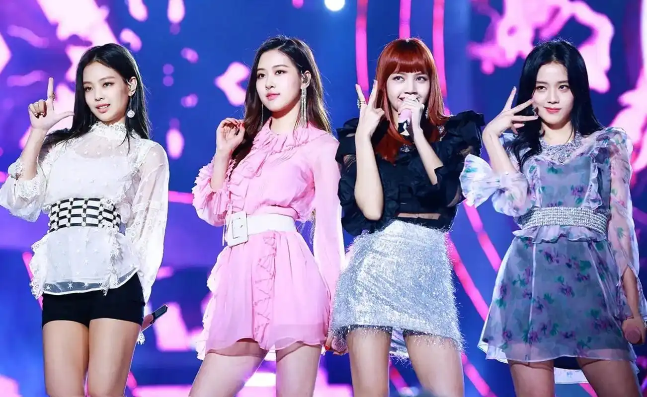 为什么粉墨是韩圈公敌,粉墨组合是什么时候成立的?