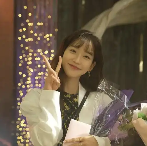 有没有喜欢锡京的她好漂亮哇短发美女更新图楼