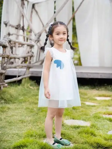 夏日萌娃女孩搭配 适合小女孩的搭配