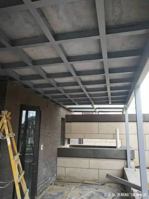 封阳光房做钢结构实顶隔热防晒还多了一个露台