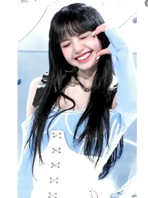 lisa  #壁纸分享  #black  pink