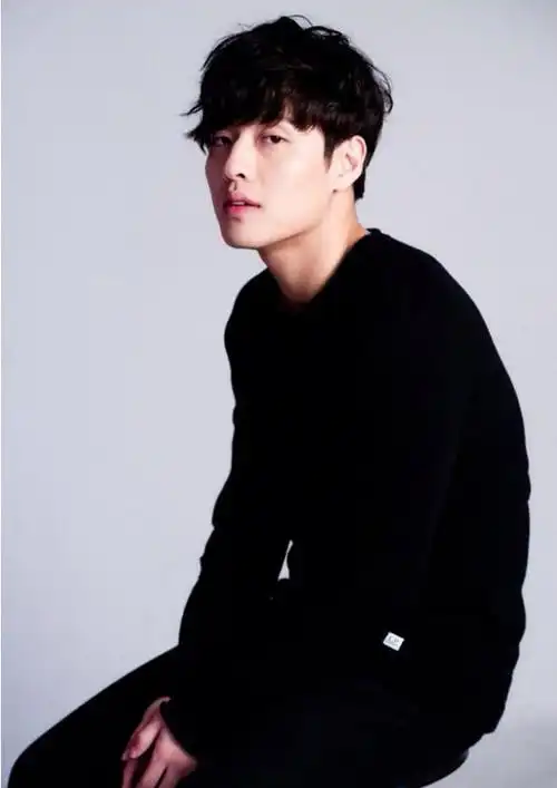 盘点最受欢迎90后韩国男星 exo成员排第一