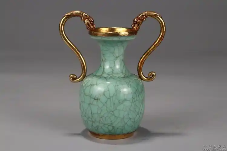 清代仿官釉包金双耳壶