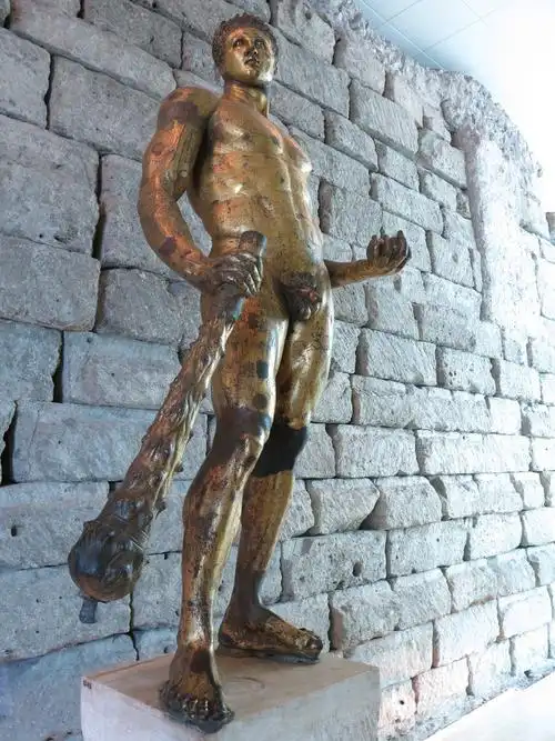 available sizes / embedded codes