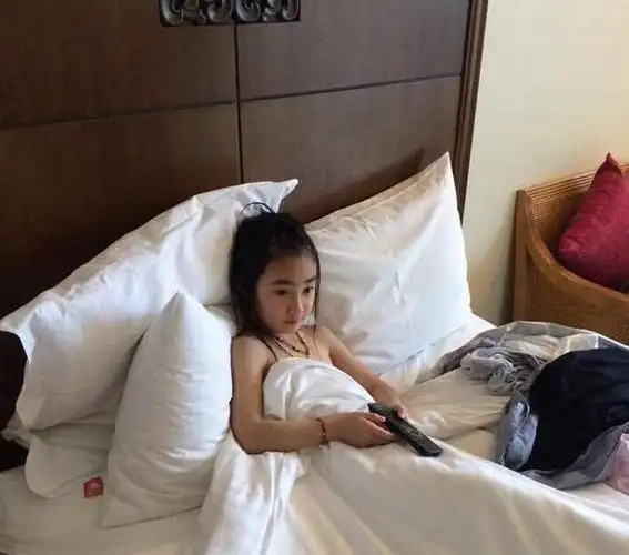 这个女人从今以后是我女神,别特么跟我说她有纹身