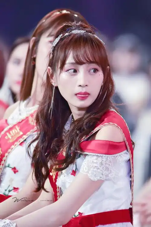 黄婷婷 snh48五选