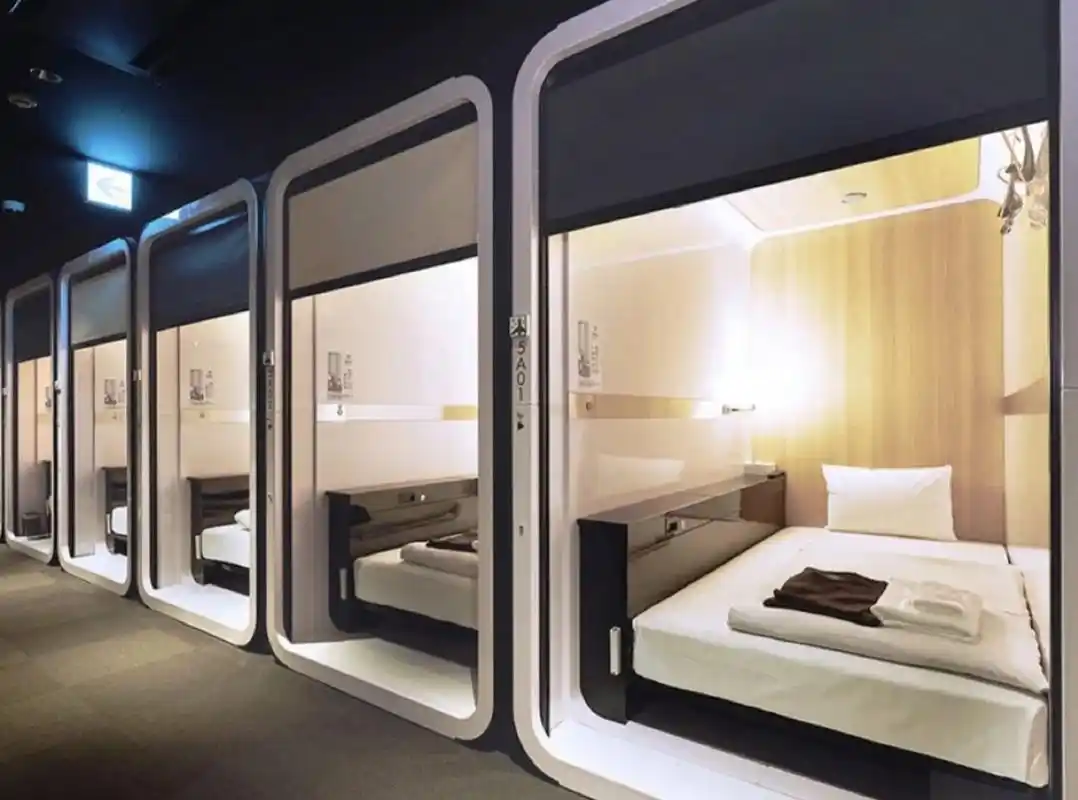 苹果舱版胶囊公寓酒店|机场睡眠舱