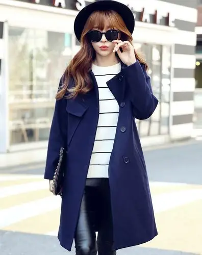 藏蓝色长袖毛呢外套