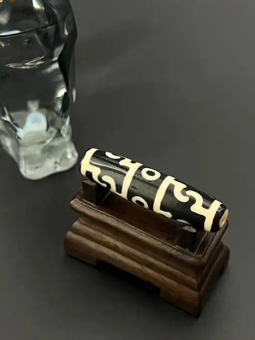 聚缘家精品超顶高货莲师三眼天珠