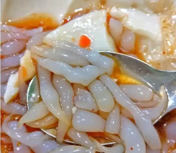 因形状似蝌蚪 故名为"蛙鱼也有的用绿豆淀粉或豌豆