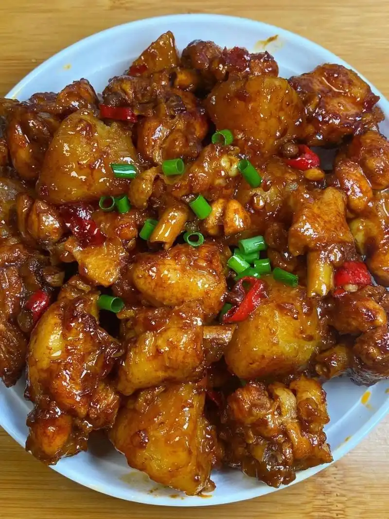 家庭版:红烧土豆鸡块