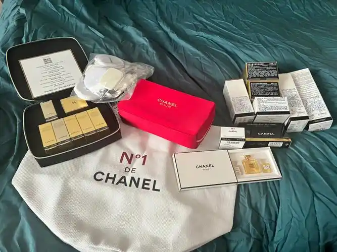 香奈儿channel山茶花帆布袋get