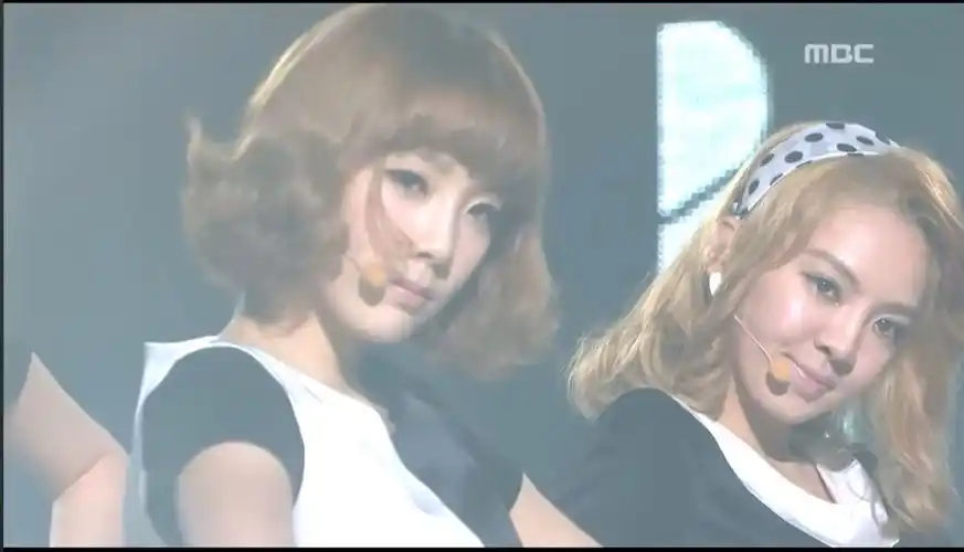 【少女时代】李秀满儿子作词的车祸神曲《hoot》高清现场版