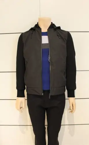 共144 件劲霸男装2018正品秋相关商品