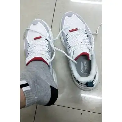 李宁休闲鞋官方正品男鞋新款追月男士经典时尚低帮运动鞋aglq235