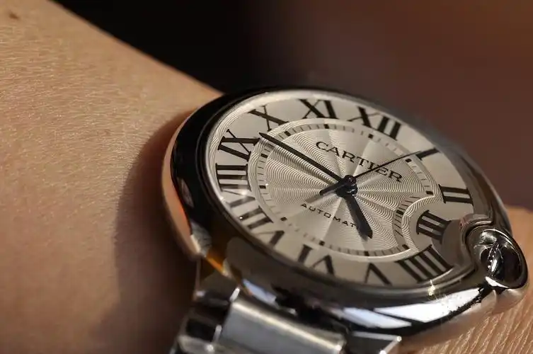 卡地亚手表正品查询(卡地亚手表官网正品价格)_谍照曝光_名品导购网