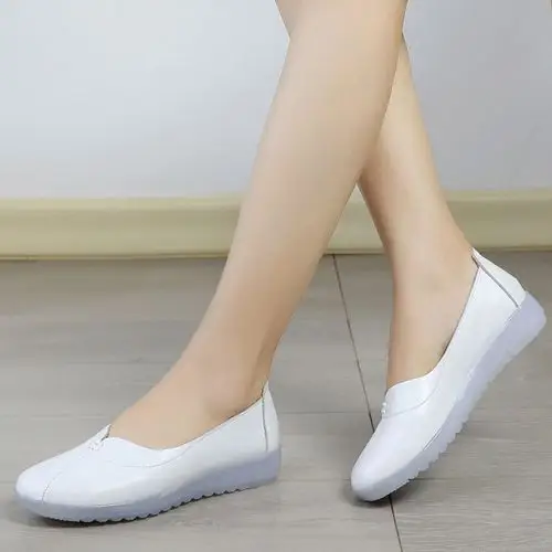 秋季女士白色小皮鞋牛筋底单鞋真皮软底护士鞋职业鞋工作鞋女鞋