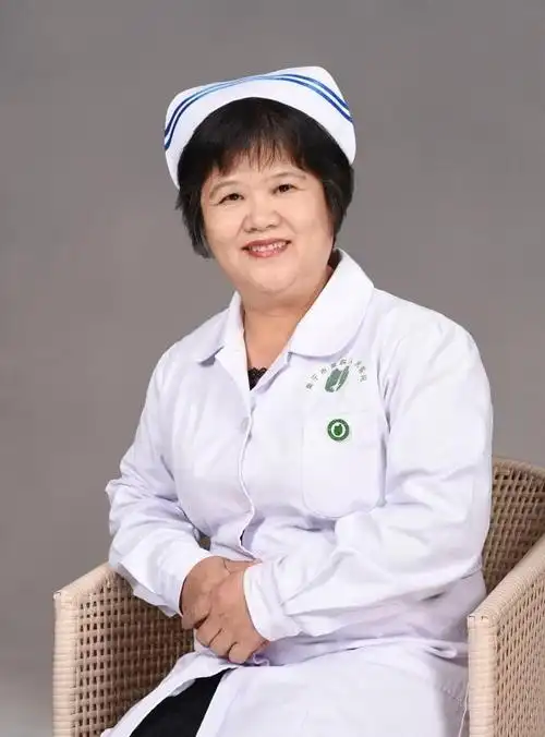 全国政协委员,广西壮族自治区南宁市第四人民医院艾滋病科护士长
