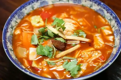 罗宋汤面最好玩的就是这些超级怀旧的面票了,点完单付钱后,老板就会给