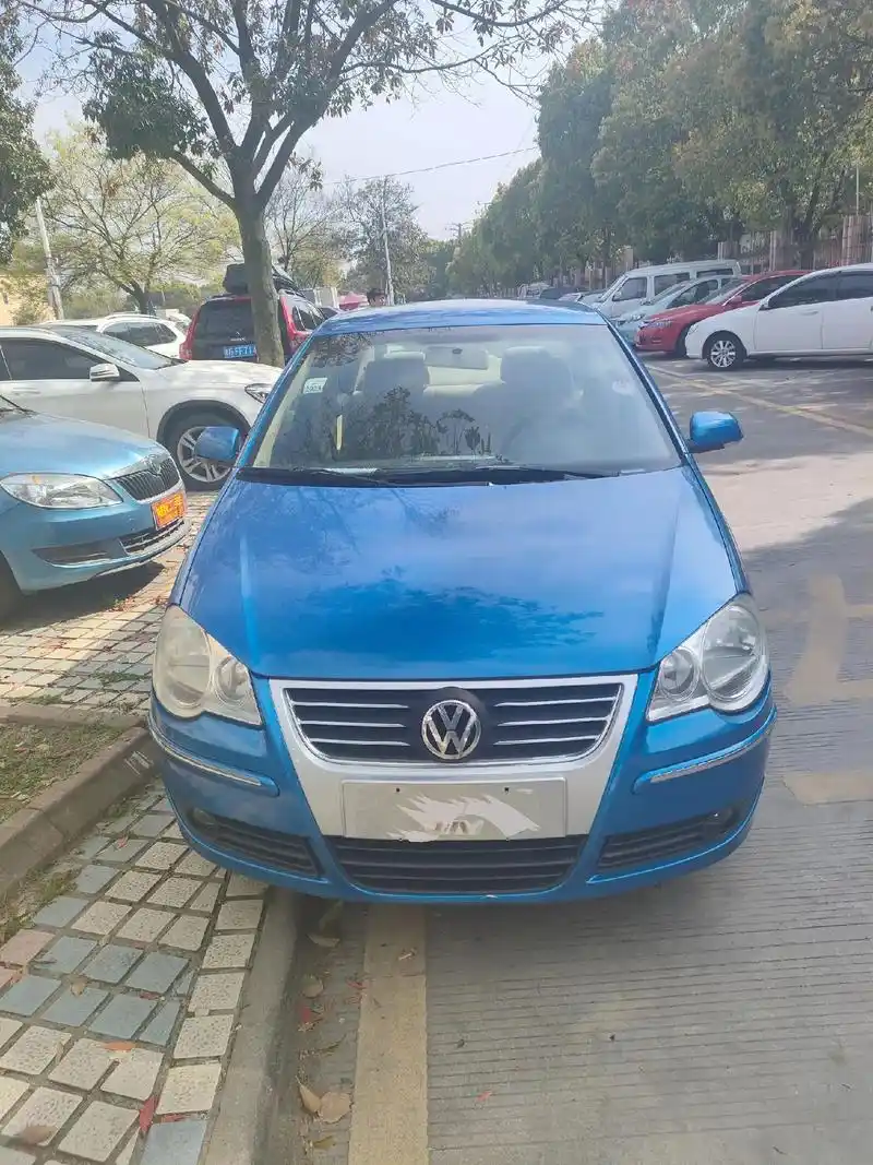 二手车 06年大众polo,三厢自动无窗,164排量,全车 - 抖音