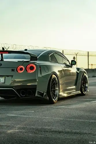 战神日产 gtr r35