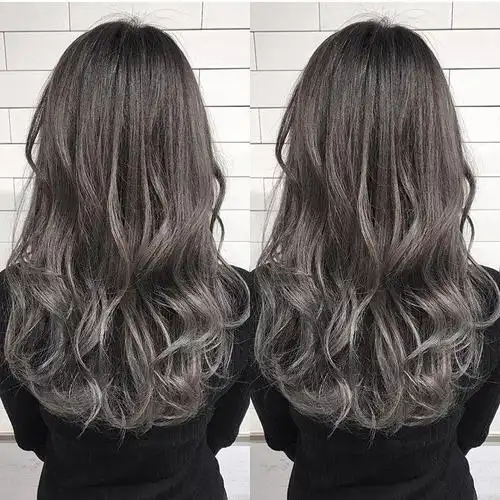 雾灰色发色潮人都喜欢的流行发色