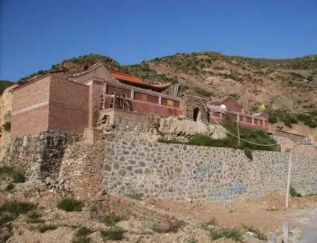 鹿野苑石窟大同市山西寺院