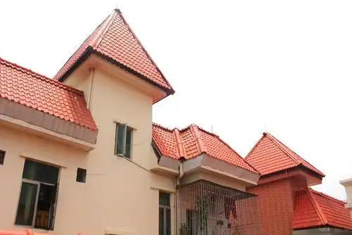 坡屋顶安装树脂瓦的施工过程是怎样的