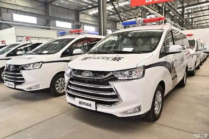 瑞风m4警车为你保驾护航!