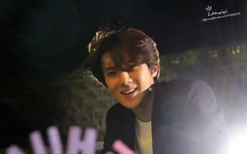 吴世勋,欢迎回家,以后一直走花路吧