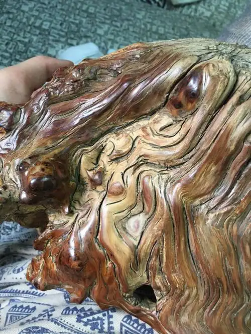 09精品推荐】满身菩萨纹观音崖柏摆件