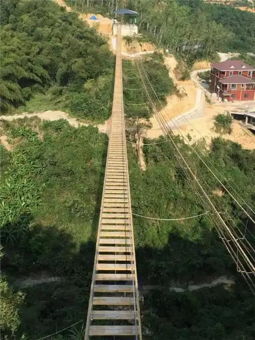 吊桥简笔画绳网吊桥简笔画