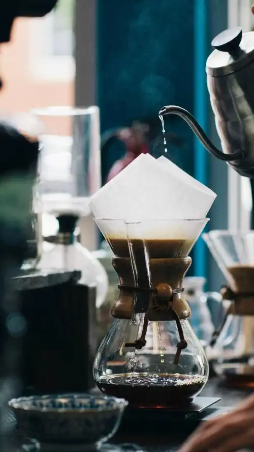 冲泡咖啡的唯美图片