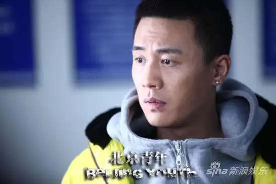 《北京青年》杜淳险与何北擦肩而过(图)