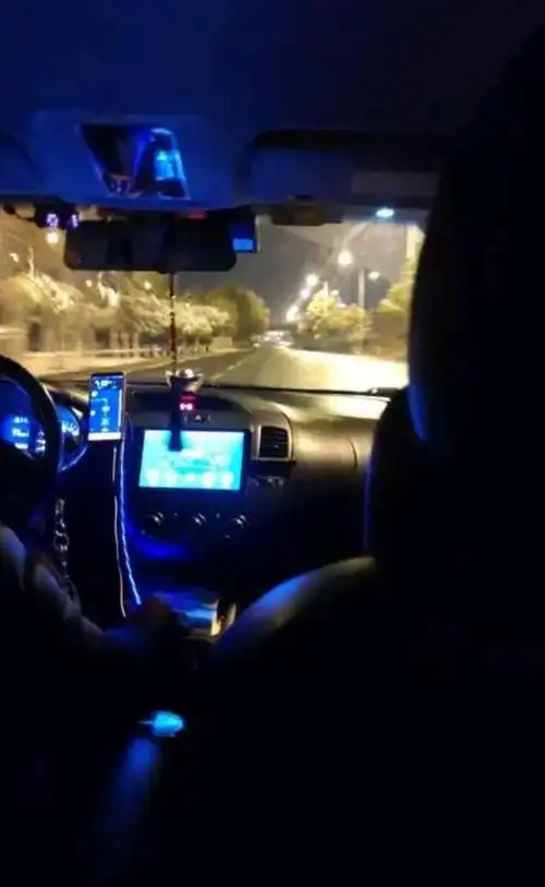 合肥出租车,司机大哥感叹压力大出车不停歇,对此大家怎么看?