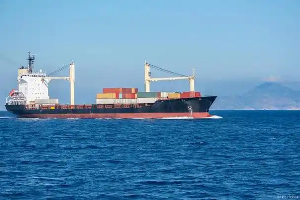 在国际贸易中,海运是一种非常常见的货物运输方式.