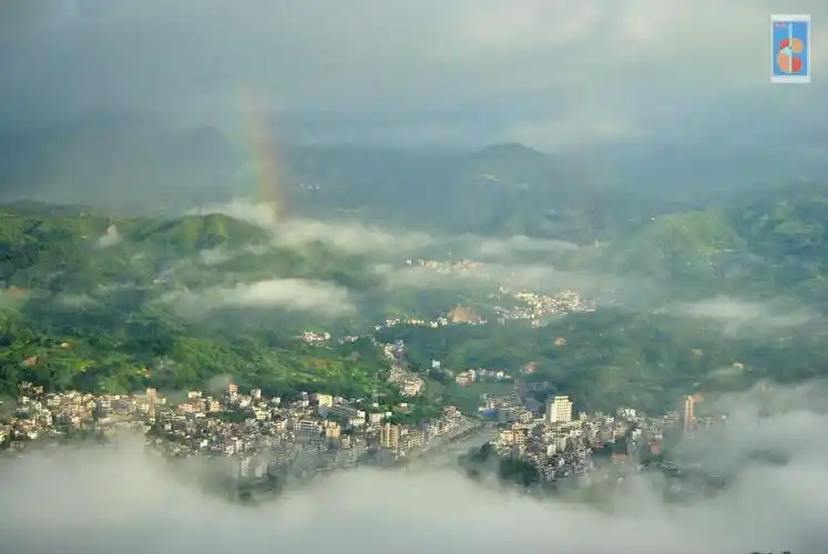 我的家乡在揭阳市揭西县上砂镇"上砂是个好地方,山清水秀花又香".