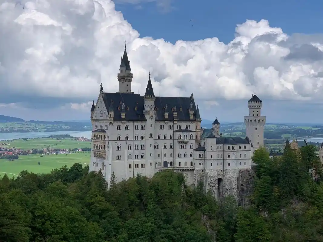 德国9990新天鹅堡～周董婚纱照96拍摄地,德国最大网红打卡 - 抖