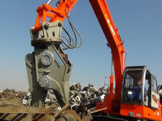 首页 产品供应 机械设备 破碎设备 液压剪 > 鹰嘴剪双缸液压剪单缸剪