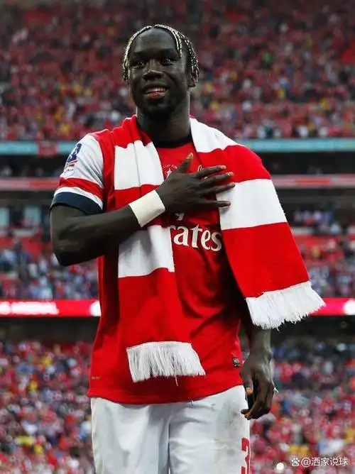 真正的人生赢家?萨尼亚在挂靴后开始转行卖"超轻"背包