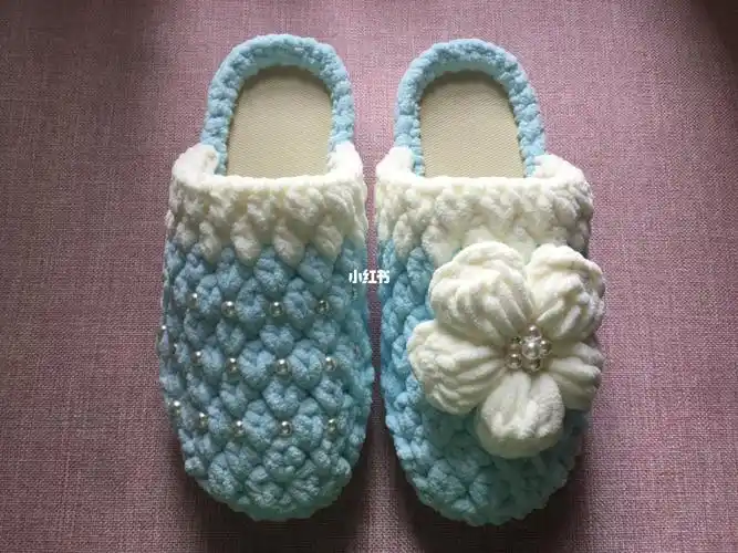冰条线泡芙花拖鞋钩织