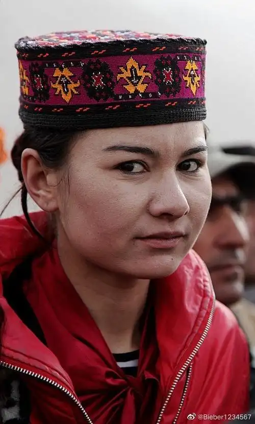 关于新疆塔吉克族的一些误解塔吉克族其实也并不全都是纯的白种人