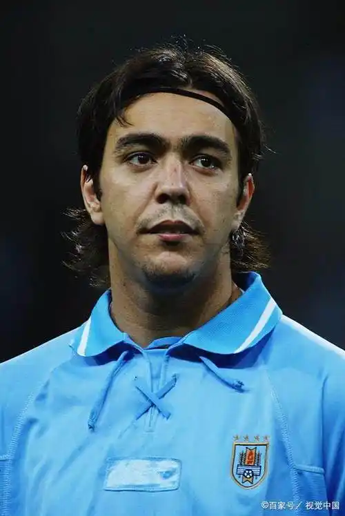 阿尔瓦罗·雷科巴,人称他是天才